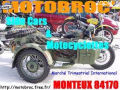 Foto Brocante de motocyclettes et side cars anciens à Monteux